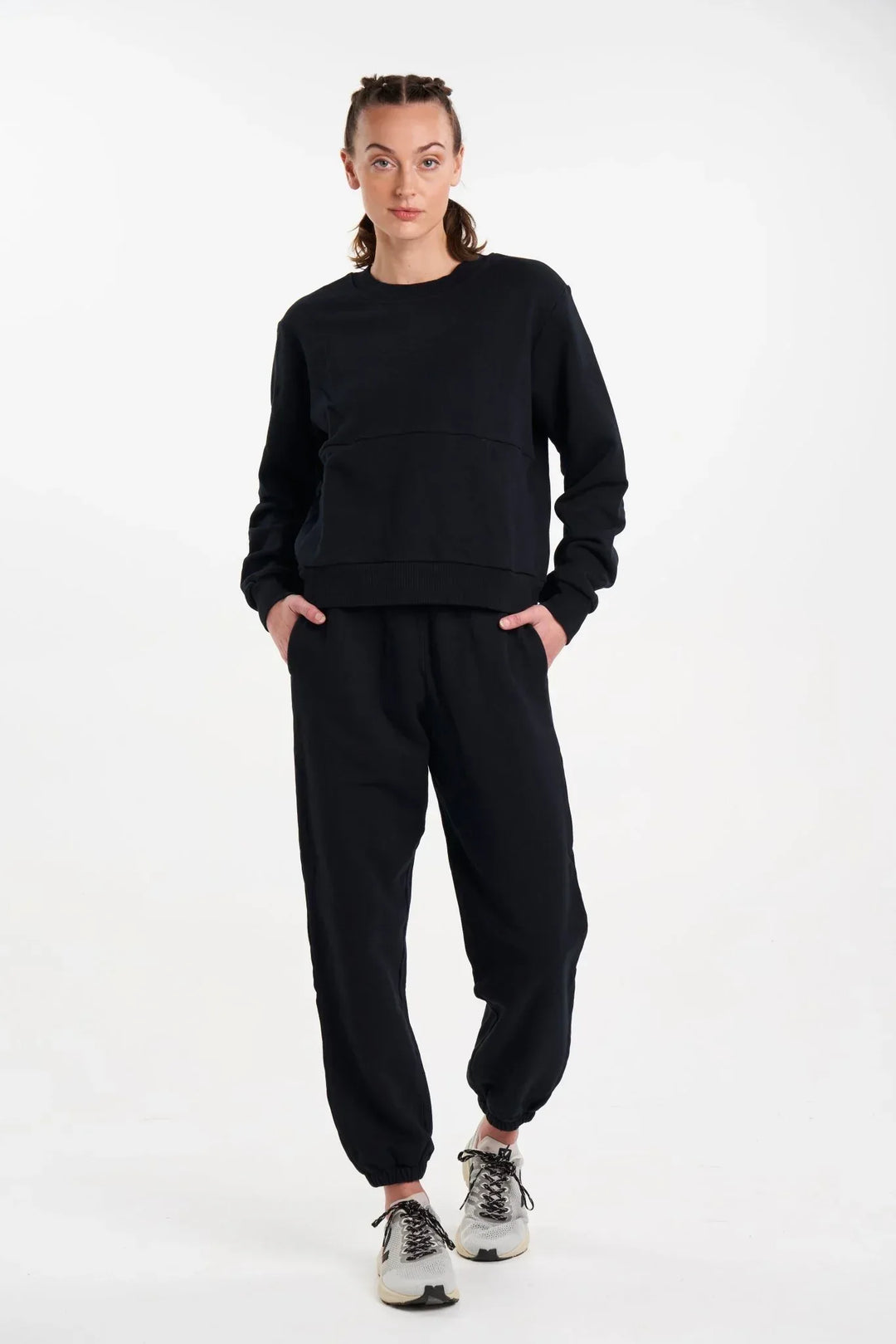 ALWW022206BLACK_02_2_c017f153-ae51-4b96-a214-51f010b2390c - Evolve Fit Wear - ALWW022206BLACK_02_2_c017f153-ae51-4b96-a214-51f010b2390c