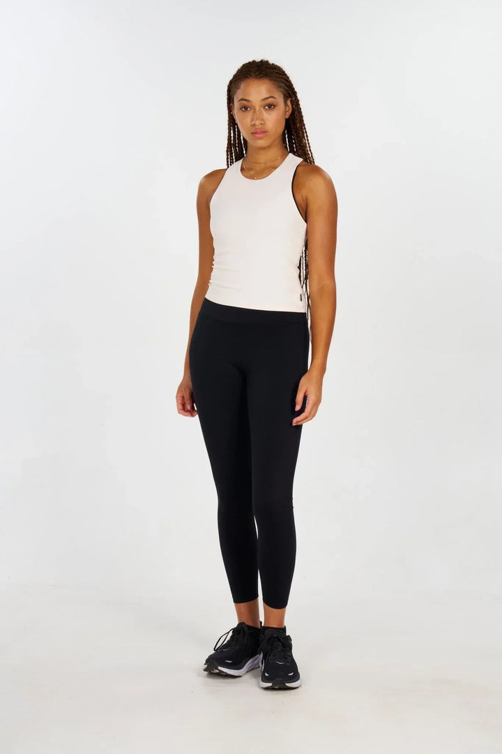 ALWW082107_WHITESAND_144 - Evolve Fit Wear - ALWW082107_WHITESAND_144
