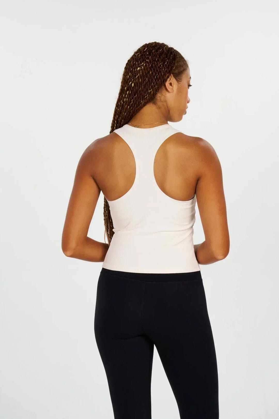 ALWW082107_WHITESAND_161 - Evolve Fit Wear - ALWW082107_WHITESAND_161