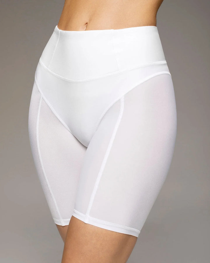 AMBIENT_BIKE_SHORT_WHITE_71_2_INCH_2 - Evolve Fit Wear - AMBIENT_BIKE_SHORT_WHITE_71_2_INCH_2