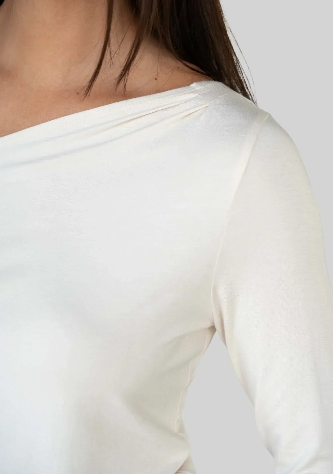 ARIACRMFrontCU - Evolve Fit Wear - ARIACRMFrontCU