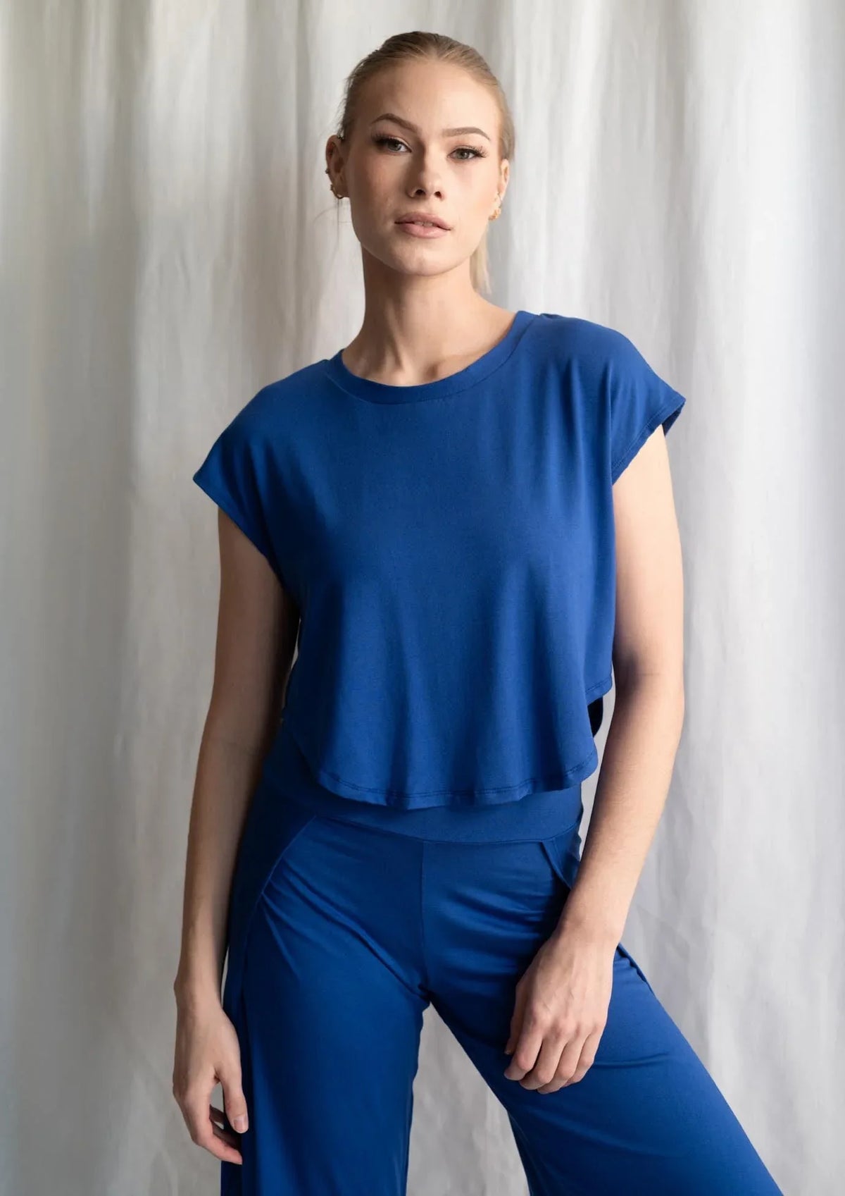 American Jala Jala Easy Tee Sapphire – Evolve Fit Wear