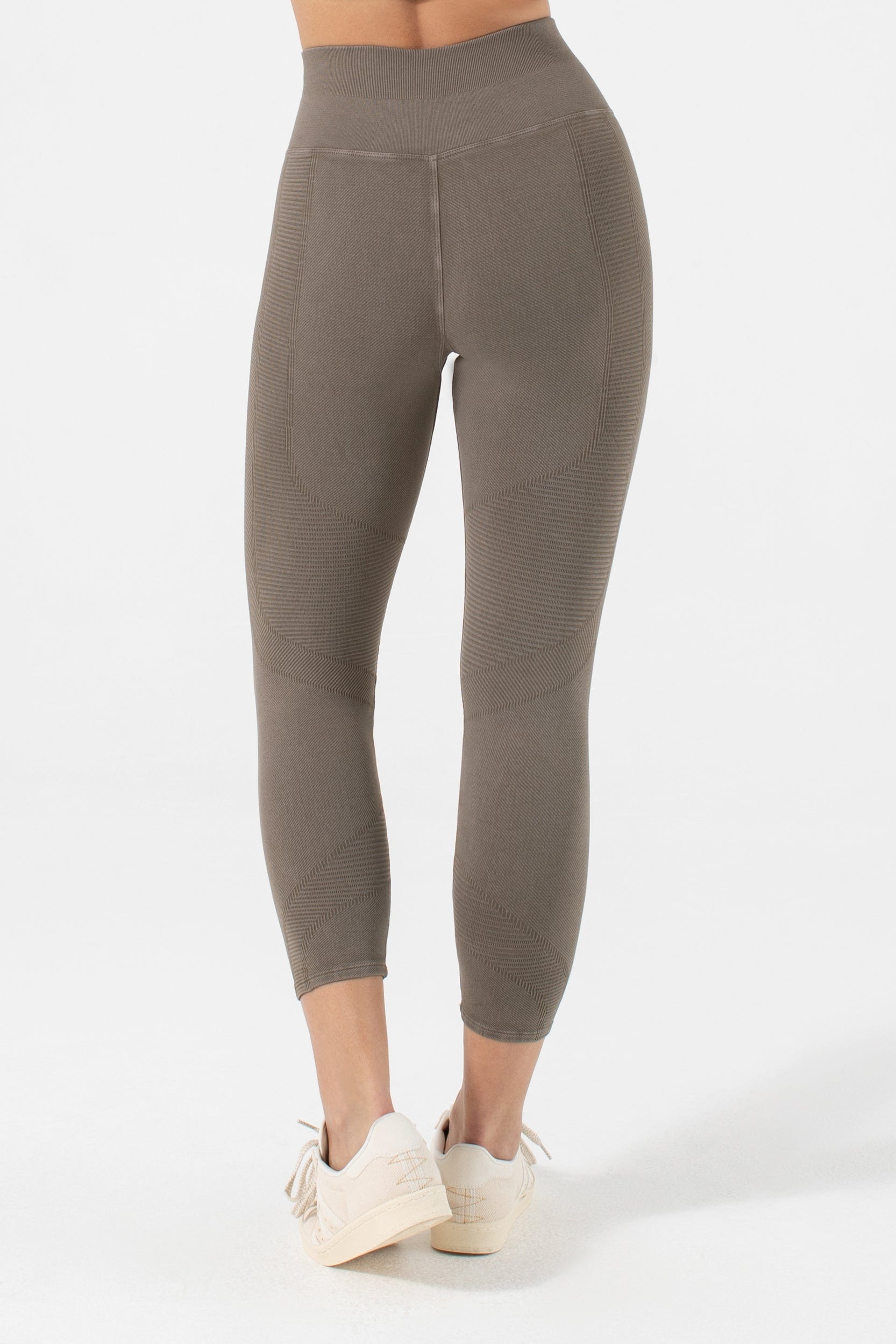 Body Engineered® One By One 7/8 Legging Hand Dyed | NUX | Evolve Fit Wear