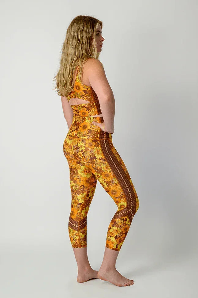 Flower_Power_Printed_Yoga_Crops_full_side - Evolve Fit Wear - Flower_Power_Printed_Yoga_Crops_full_side