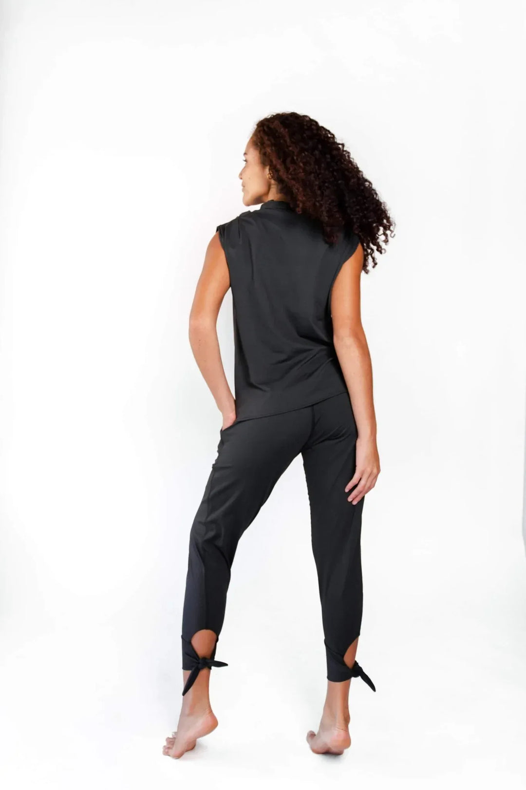 IMG_0715-min_43a65bdc-290f-4d46-929f-61a741f1c292 - Evolve Fit Wear - IMG_0715-min_43a65bdc-290f-4d46-929f-61a741f1c292
