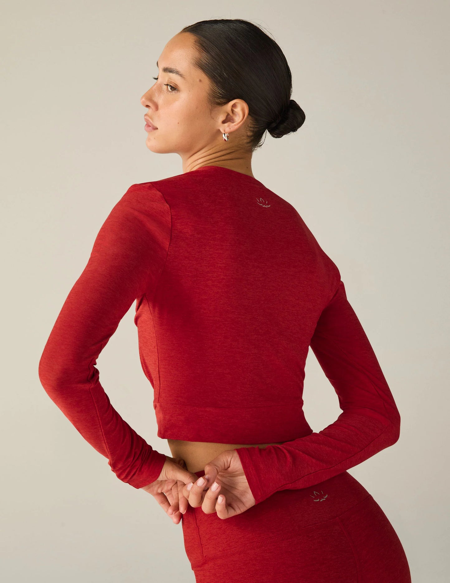 Beyond Yoga Featherweight Center Stage Cropped Pullover | Beyond Yoga | Evolve Fit Wear