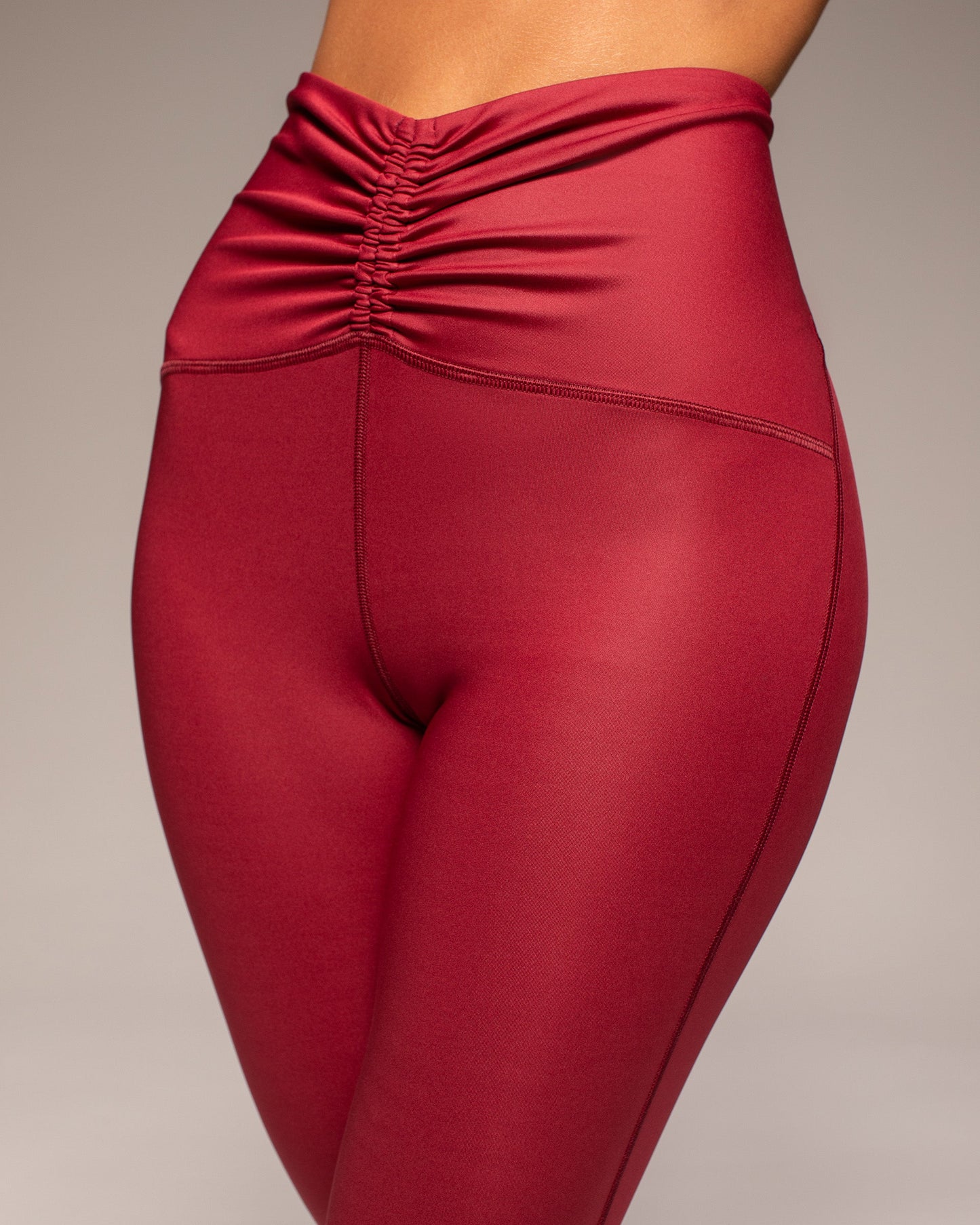 Palma Gloss Legging - Cabaret Red