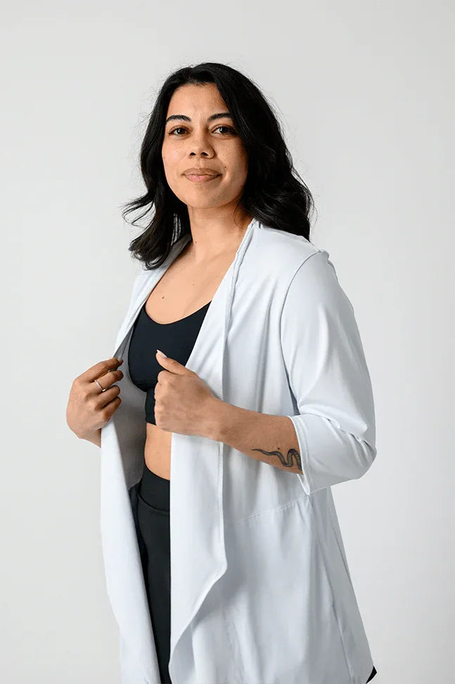 Roam_Free_Jacket_-_White_front - Evolve Fit Wear - Roam_Free_Jacket_-_White_front