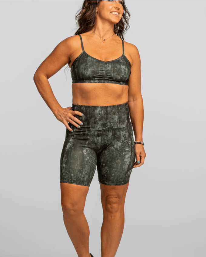 Hi Five High-Waisted Biker Short - Nature Daze