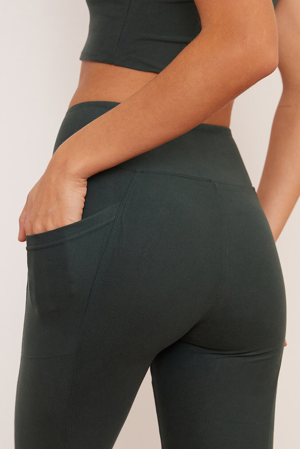 Thyme Crossover Pocket Legging | Wolven | Evolve Fit Wear