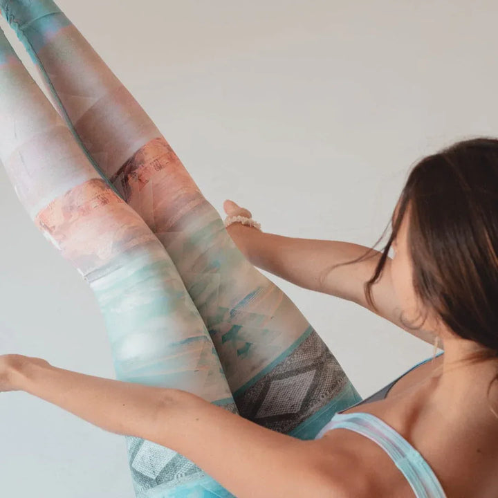 TarotMagicHotPantDetail - Evolve Fit Wear - TarotMagicHotPantDetail