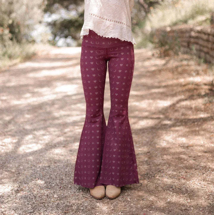 TeekiFortuneTellerCropbellBottomFrontFullVibe1 - Evolve Fit Wear - TeekiFortuneTellerCropbellBottomFrontFullVibe1