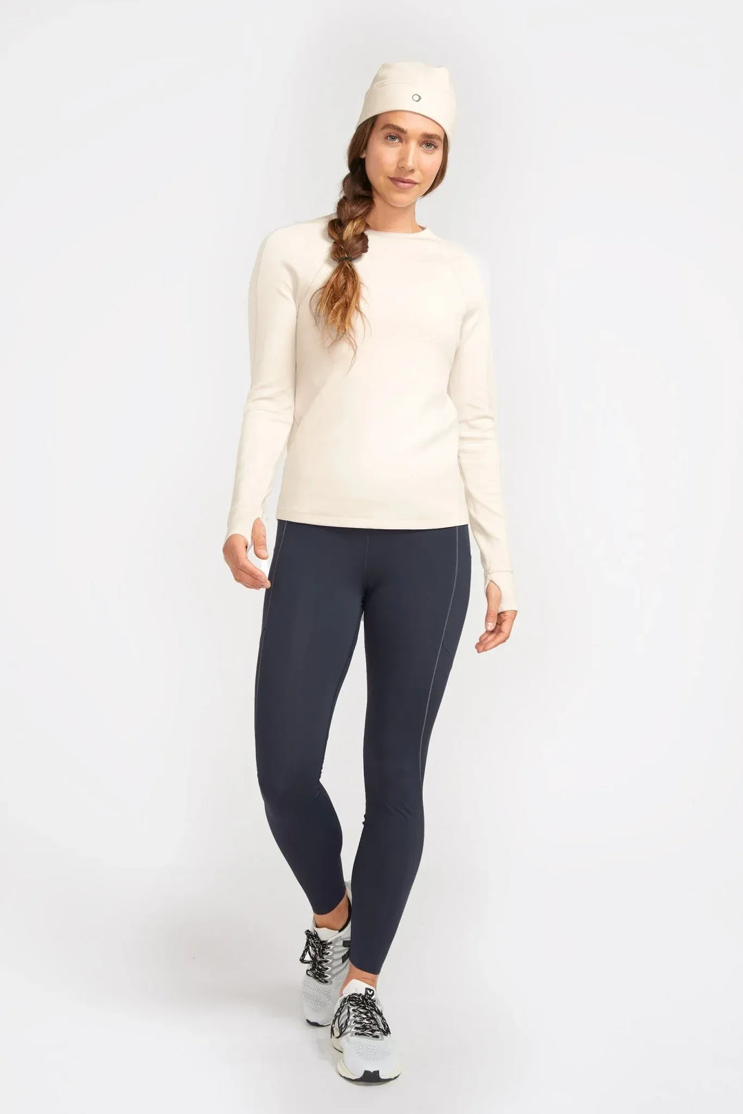 WHITESAND_210930_ALWRLD_eComm_ALWM082125_WHITESAND_0692_52b43309-44f4-40e1-abdb-678726c7e533 - Evolve Fit Wear - WHITESAND_210930_ALWRLD_eComm_ALWM082125_WHITESAND_0692_52b43309-44f4-40e1-abdb-678726c7e533