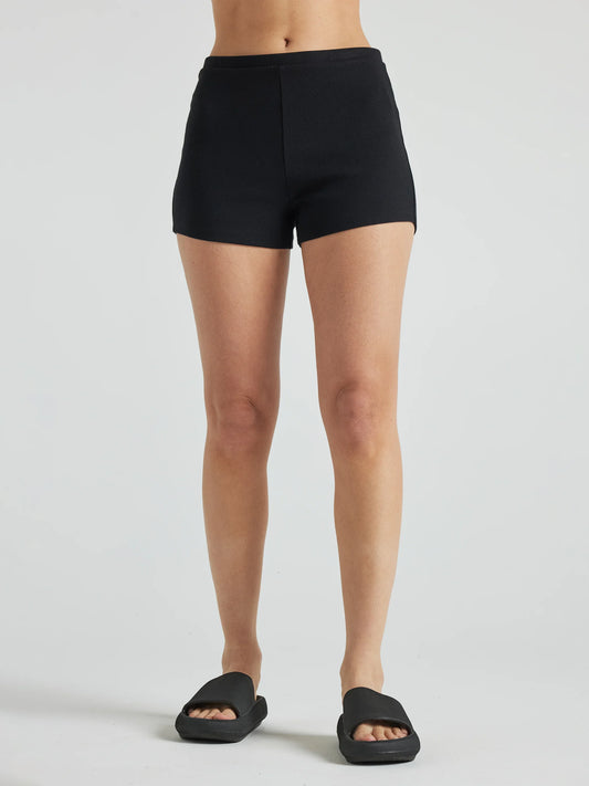 Serene Rib Shorts | Losano | Evolve Fit Wear