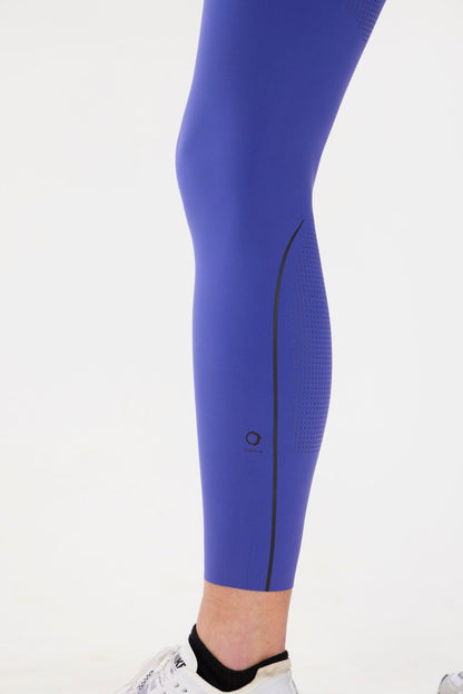 ALRN 7/8 PERFORATED TIGHT | ALWRLD | Evolve Fit Wear