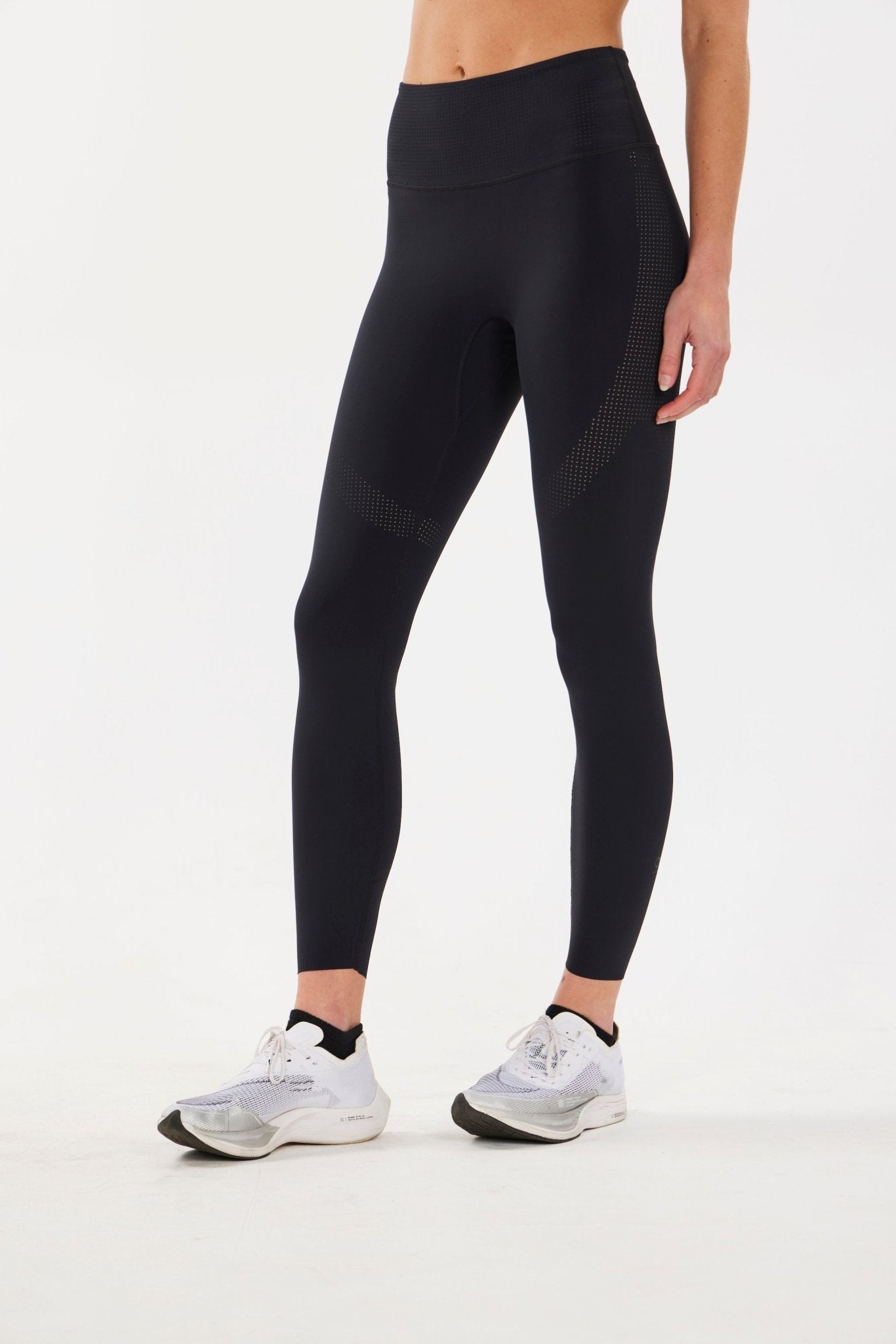 ALRN 7/8 PERFORATED TIGHT | ALWRLD | Evolve Fit Wear