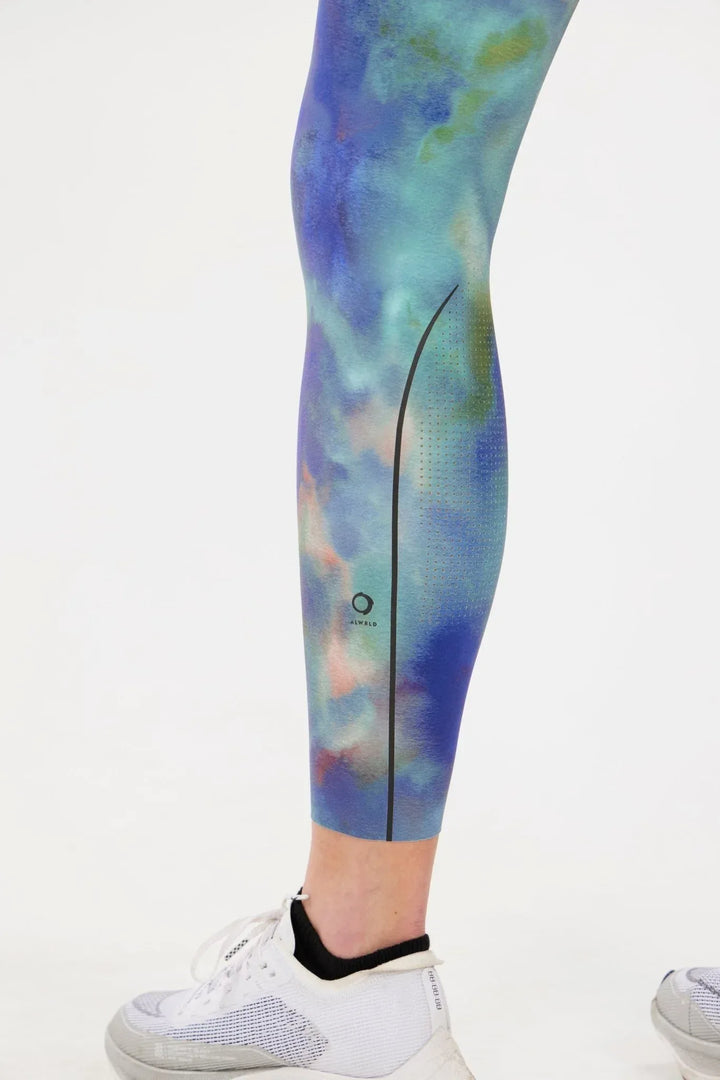 alrn-78-perforated-tight-alwrld-evolve-fit-wear-821108 - Evolve Fit Wear - alrn-78-perforated-tight-alwrld-evolve-fit-wear-821108