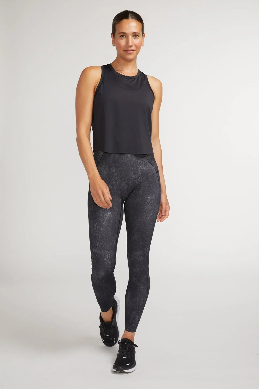 alrn-crop-mesh-singlet-alwrld-evolve-fit-wear-925206 - Evolve Fit Wear - alrn-crop-mesh-singlet-alwrld-evolve-fit-wear-925206