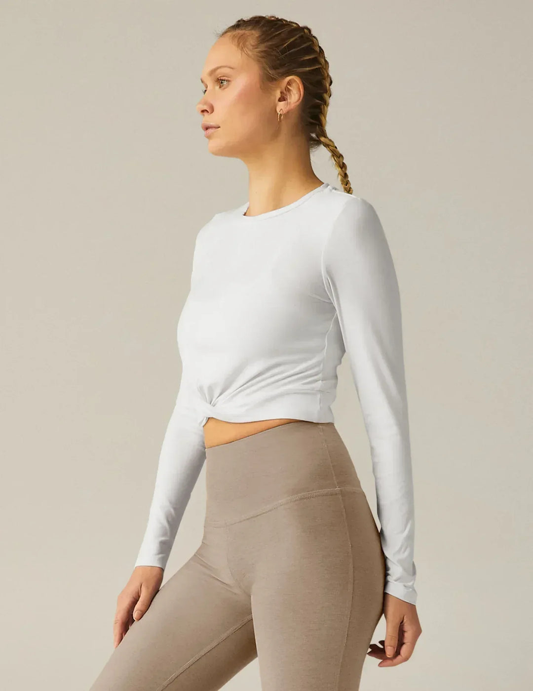 beyond-yoga-cropped-ls-LWSD7917_cloud-white_1961-3 - Evolve Fit Wear - beyond-yoga-cropped-ls-LWSD7917_cloud-white_1961-3