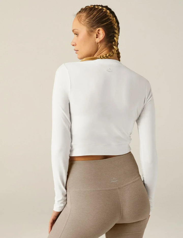 beyond-yoga-cropped-ls-LWSD7917_cloud-white_1961-4 - Evolve Fit Wear - beyond-yoga-cropped-ls-LWSD7917_cloud-white_1961-4