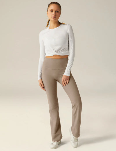 Beyond Yoga Featherweight Center Stage Cropped Long Sleeve