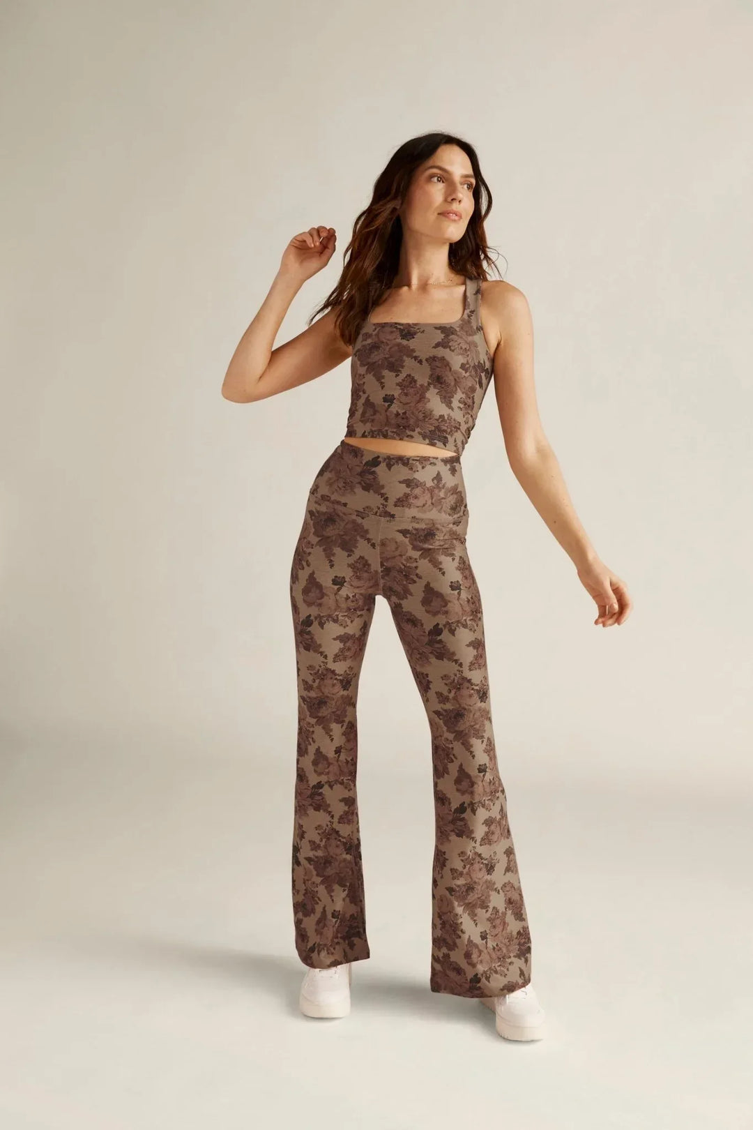 beyond-yoga-high-hw-flare-romantic-floral-beyond-yoga-evolve-fit-wear-354144 - Evolve Fit Wear - beyond-yoga-high-hw-flare-romantic-floral-beyond-yoga-evolve-fit-wear-354144