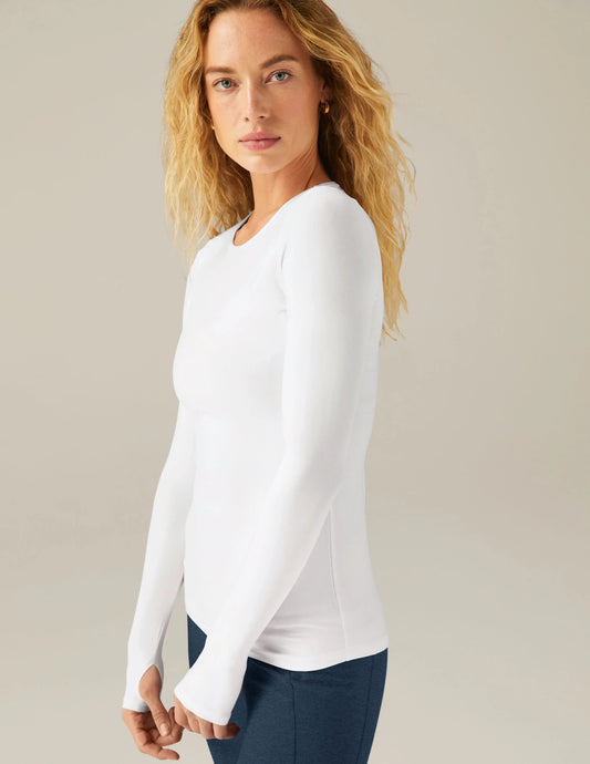 Featherweight Classic Crew Pullover - Cloud White | Beyond Yoga | Evolve Fit Wear