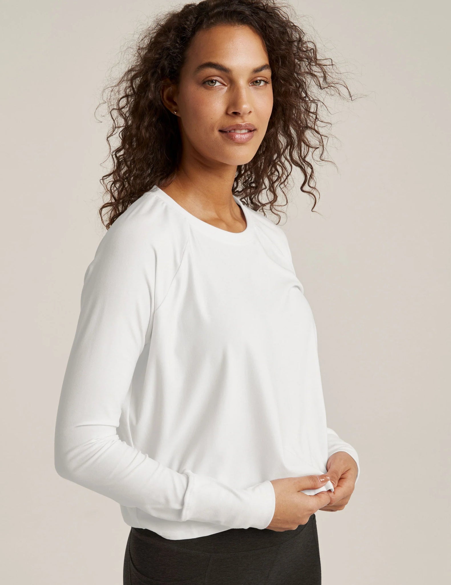 Beyond Yoga Featherweight Daydreamer Pullover - Cloud White