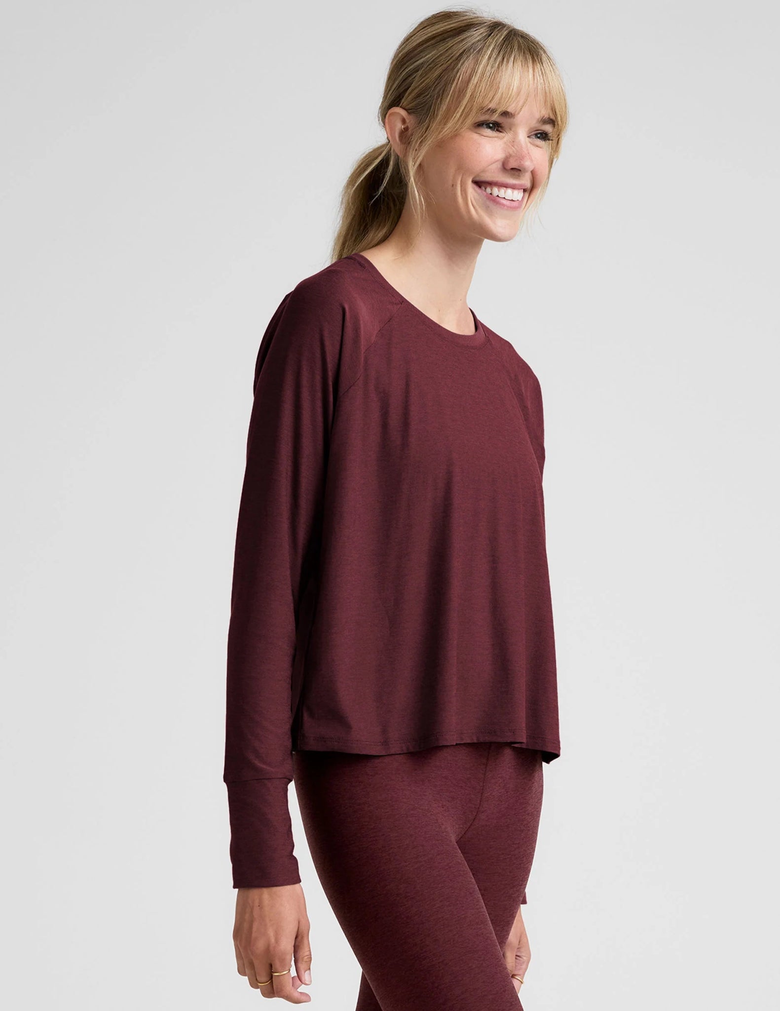 Featherweight Daydreamer Pullover - Midnight Burgundy Heather | Beyond Yoga | Evolve Fit Wear