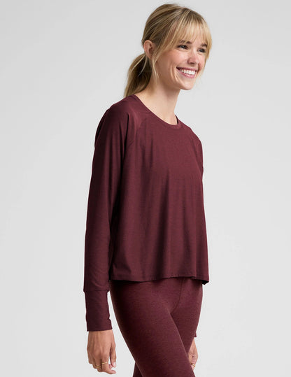 Featherweight Daydreamer Pullover - Midnight Burgundy Heather | Beyond Yoga | Evolve Fit Wear