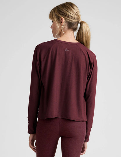 Featherweight Daydreamer Pullover - Midnight Burgundy Heather | Beyond Yoga | Evolve Fit Wear