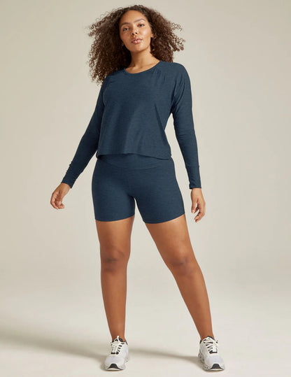 Featherweight Daydreamer Pullover - Nocturnal Navy | Beyond Yoga | Evolve Fit Wear