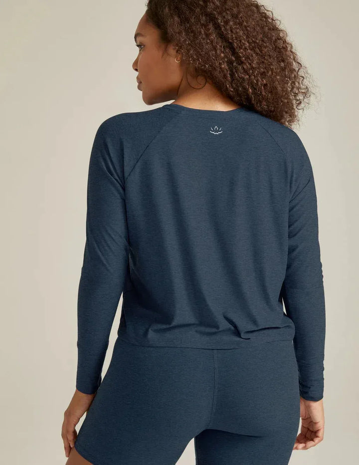 featherweight-daydreamer-pullover-nocturnal-navy-beyond-yoga-evolve-fit-wear-5535170 - Evolve Fit Wear - featherweight-daydreamer-pullover-nocturnal-navy-beyond-yoga-evolve-fit-wear-5535170