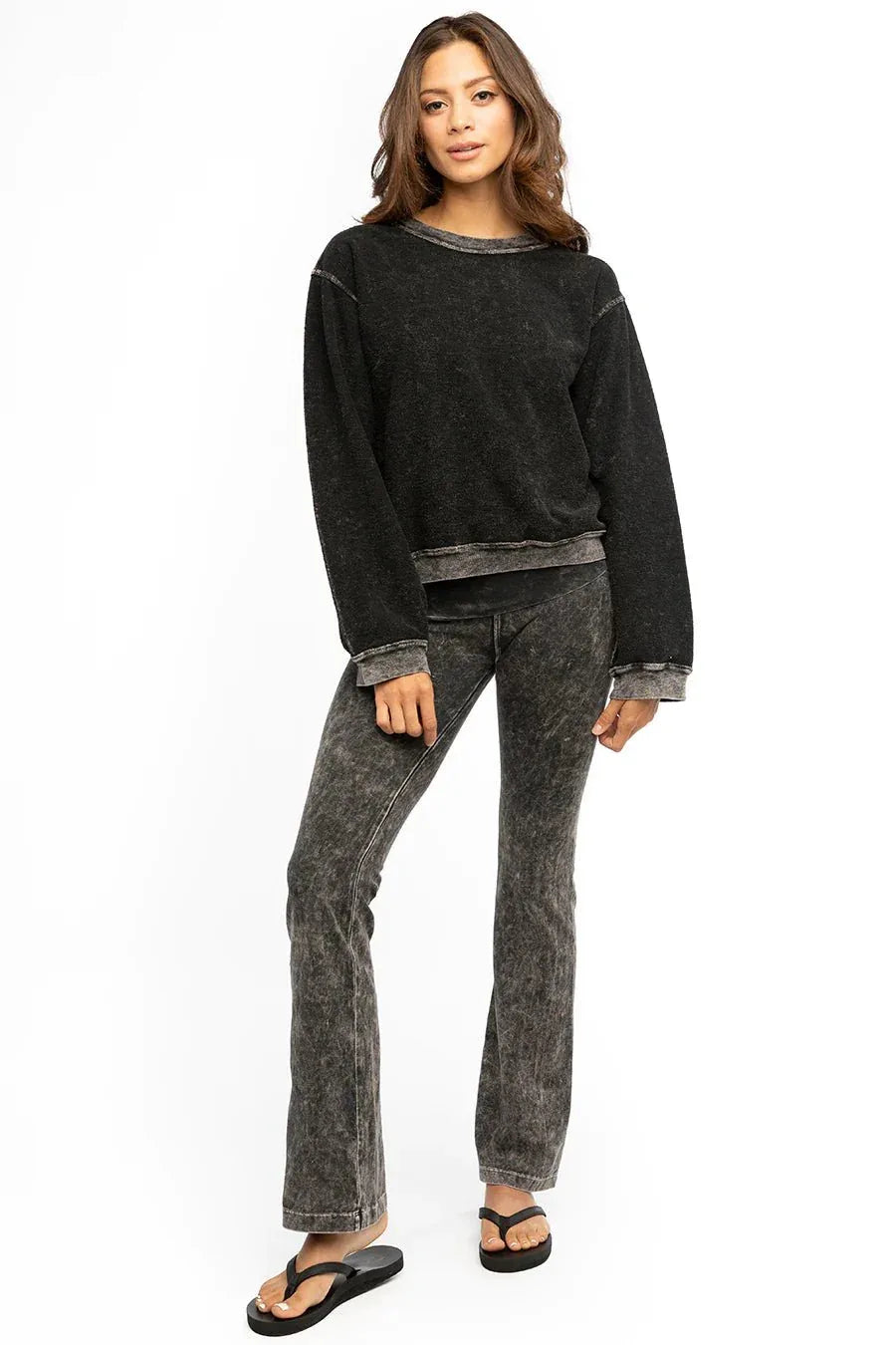 hard-tail-rolldown-bootleg-pant-mineral-black-hard-tail-forever-evolve-fit-wear-160510 - Evolve Fit Wear - hard-tail-rolldown-bootleg-pant-mineral-black-hard-tail-forever-evolve-fit-wear-160510