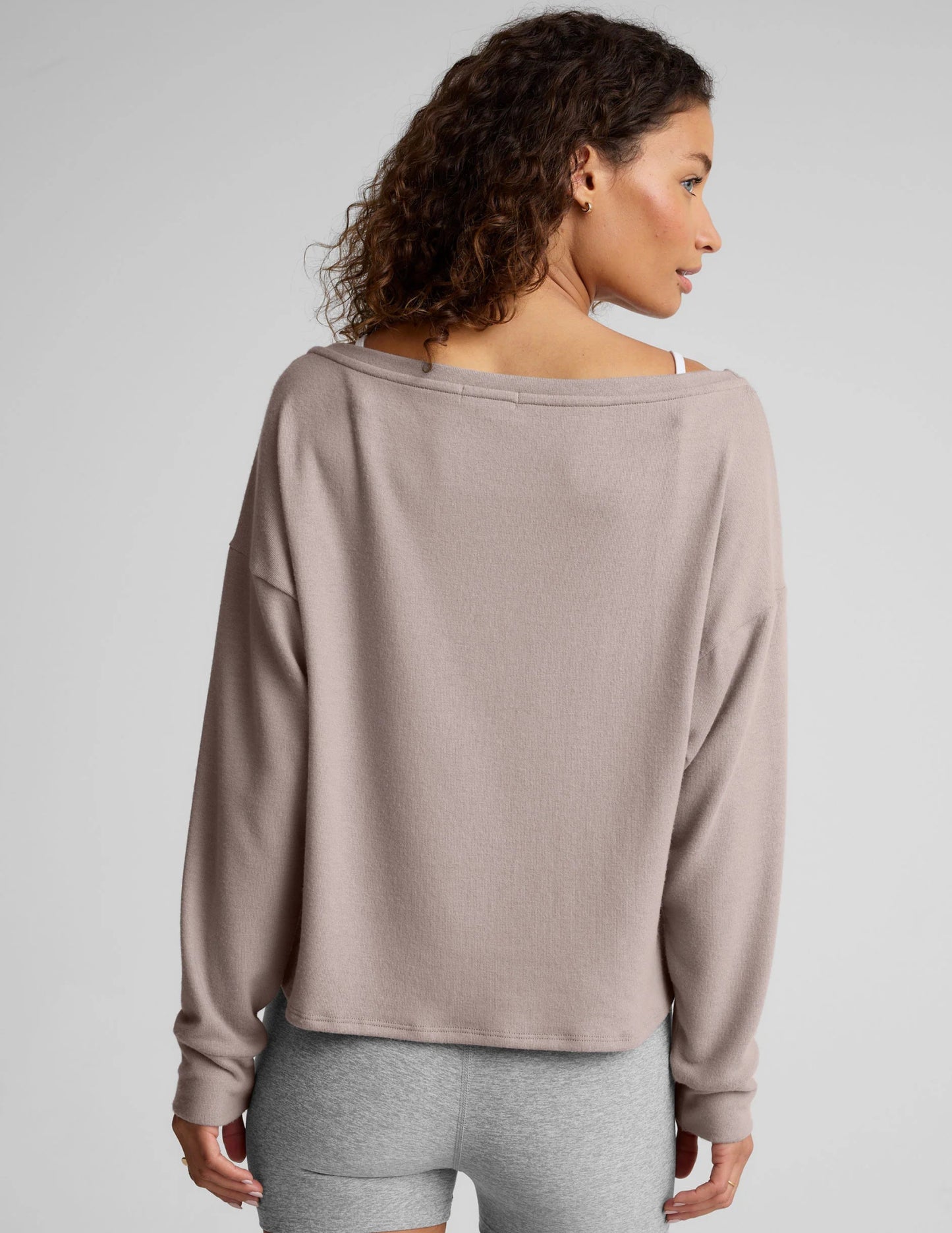 Let Loose Pullover - Oatmeal | Ultra Soft | Beyond Yoga | Evolve Fit Wear