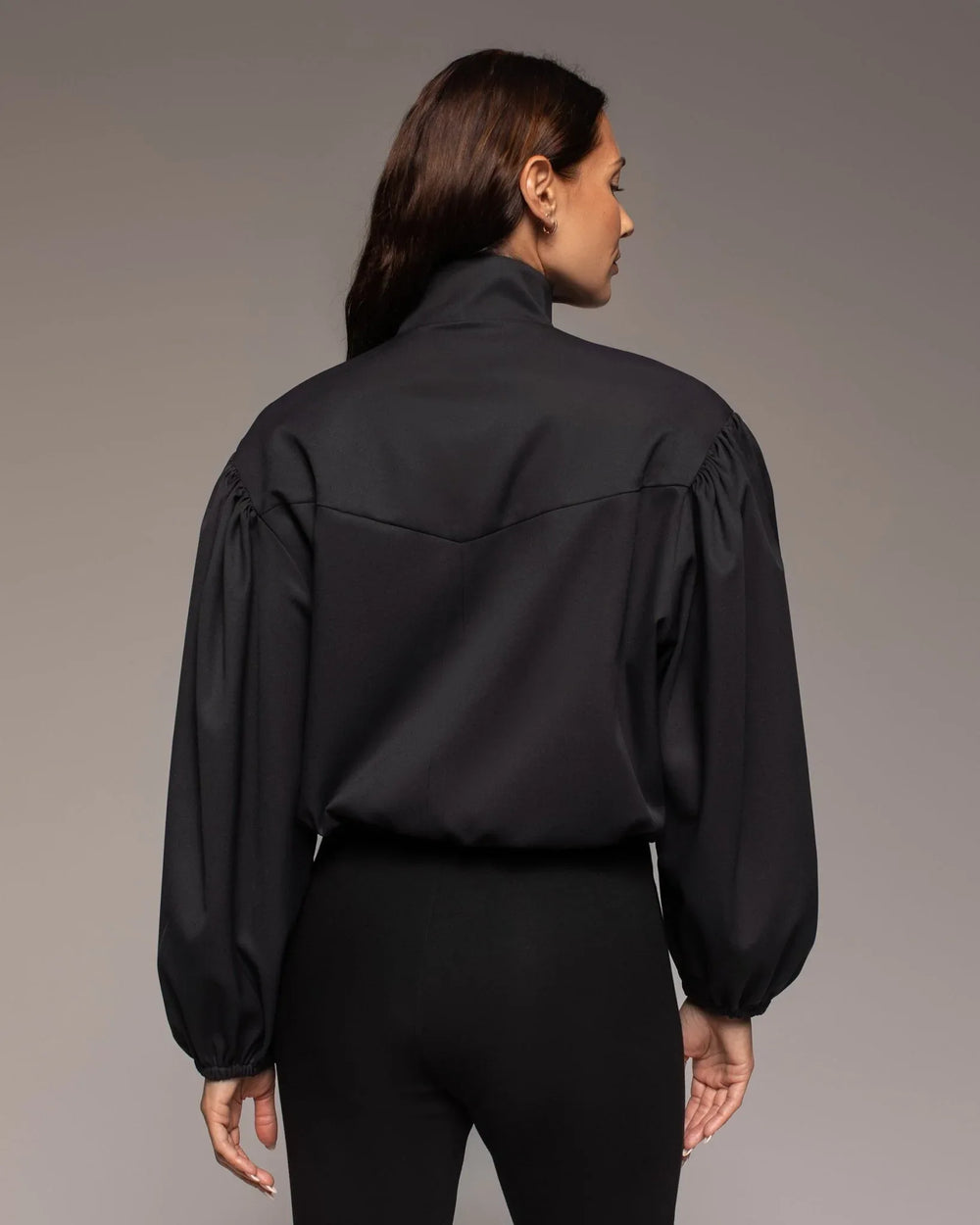 onyx-jacket-michi-evolve-fit-wear-1761384 - Evolve Fit Wear - onyx-jacket-michi-evolve-fit-wear-1761384