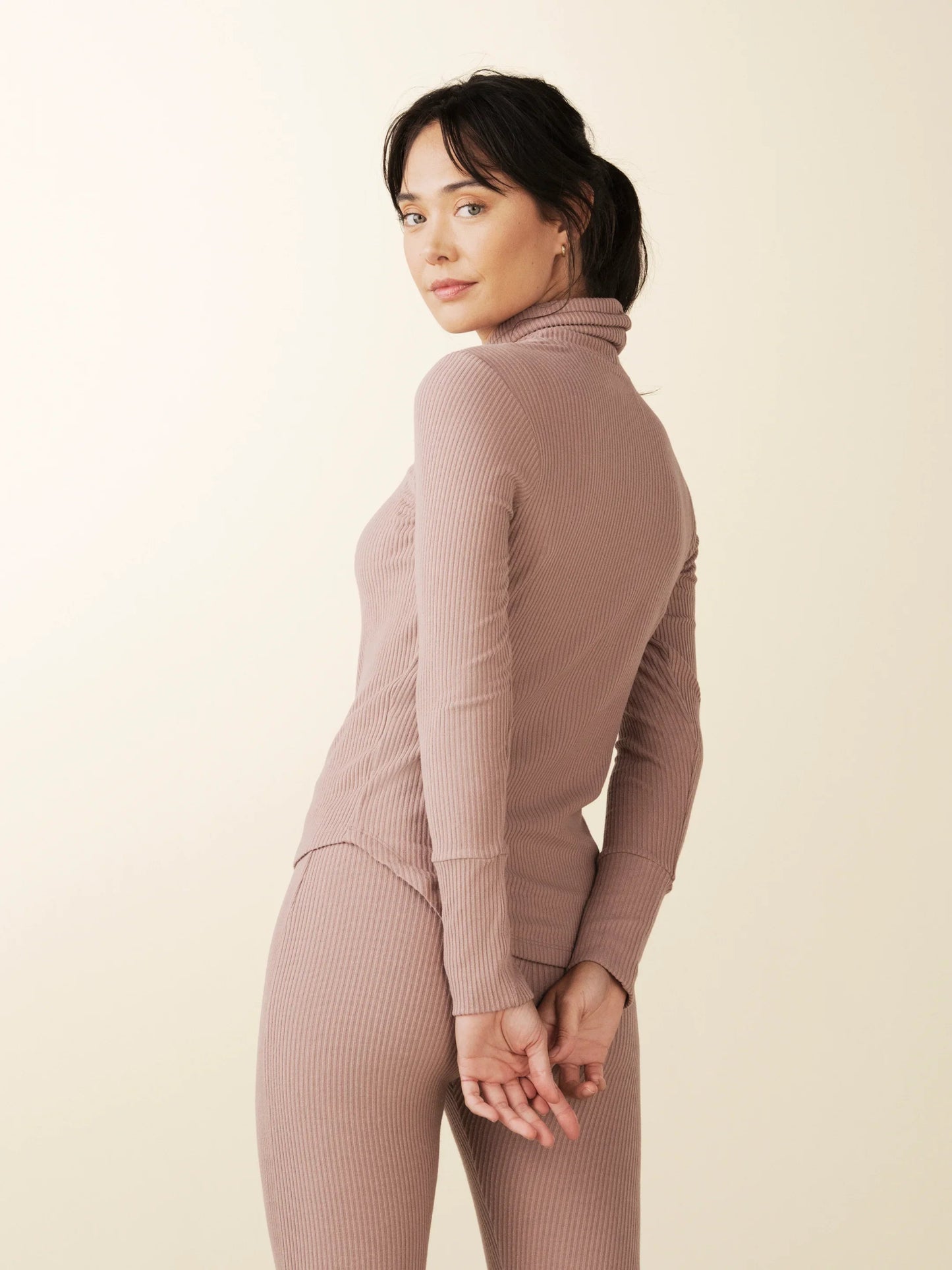 Rest Easy Pullover - Pebble | Losano | Evolve Fit Wear