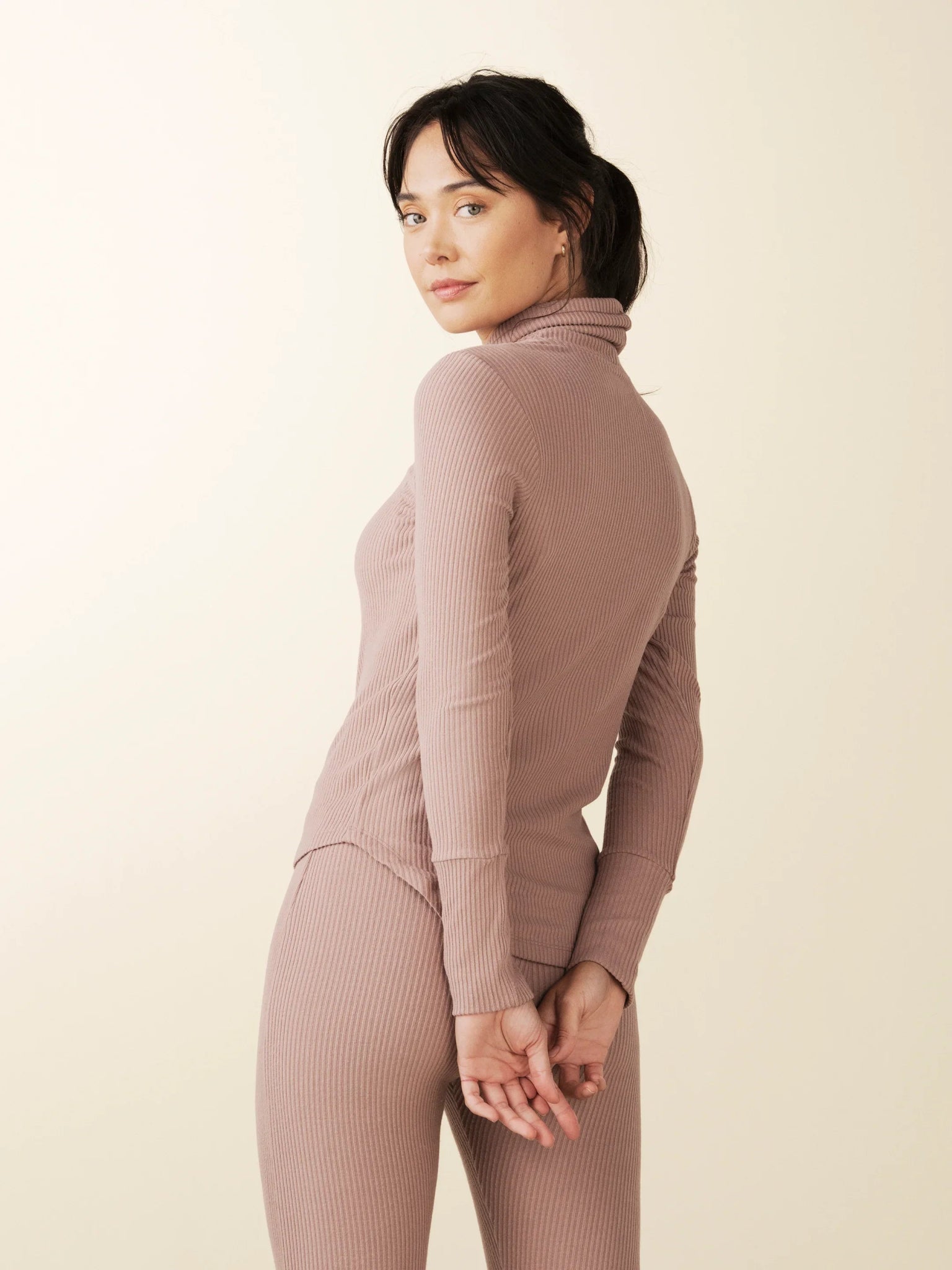 Rest Easy Pullover - Pebble | Losano | Evolve Fit Wear