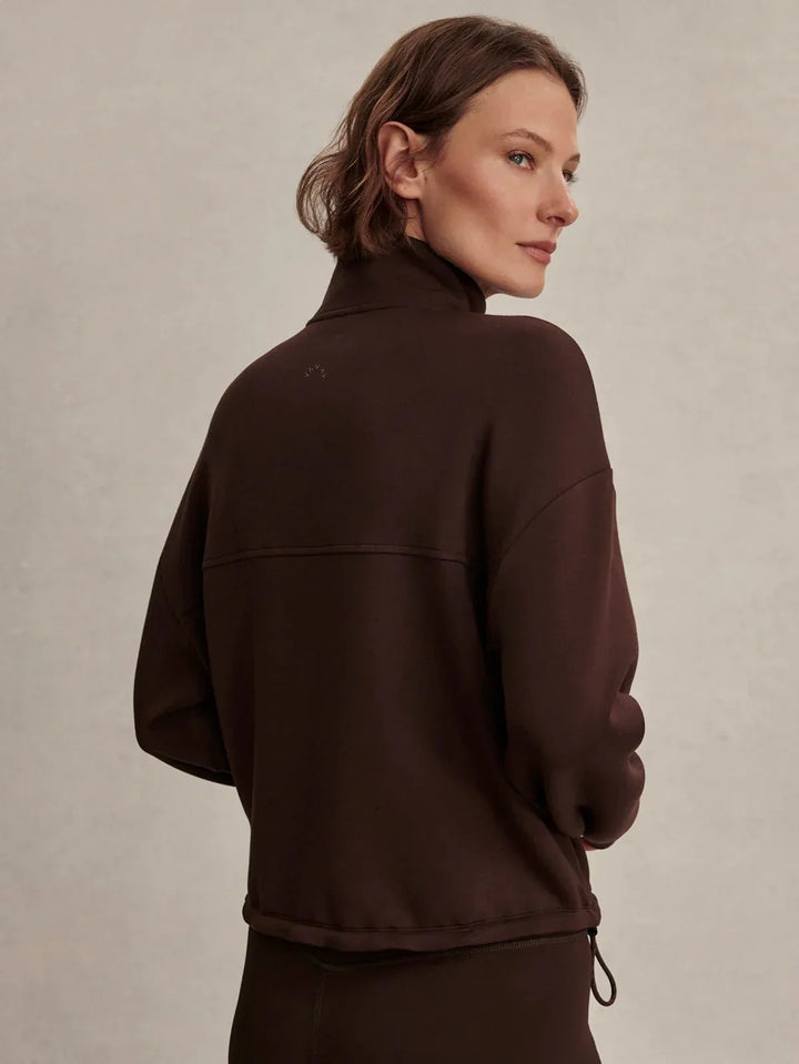 sian-cropped-half-zip-pullover-sweatshirt-coffee-bean-varley-evolve-fit-wear-8068205 - Evolve Fit Wear - sian-cropped-half-zip-pullover-sweatshirt-coffee-bean-varley-evolve-fit-wear-8068205