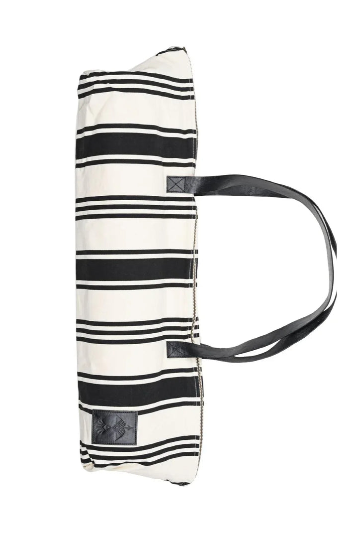 st-tropez-yoga-mat-tote-black-stripe-vagabond-goods-evolve-fit-wear-429933 - Evolve Fit Wear - st-tropez-yoga-mat-tote-black-stripe-vagabond-goods-evolve-fit-wear-429933
