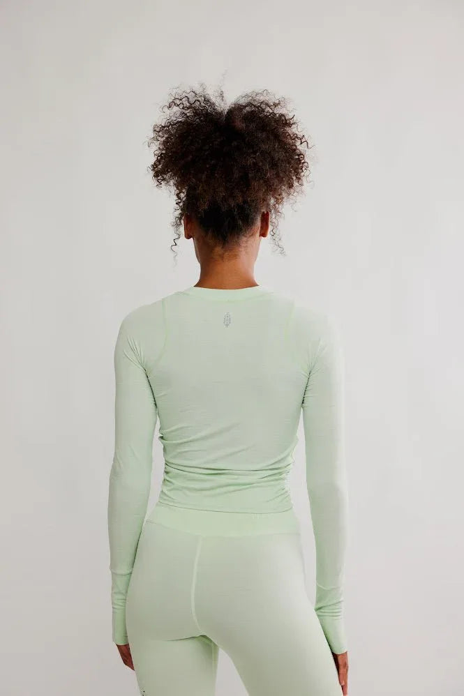 tempo-ruched-long-sleeve-pullover-top-cactus-free-people-movement-evolve-fit-wear-9875349 - Evolve Fit Wear - tempo-ruched-long-sleeve-pullover-top-cactus-free-people-movement-evolve-fit-wear-9875349