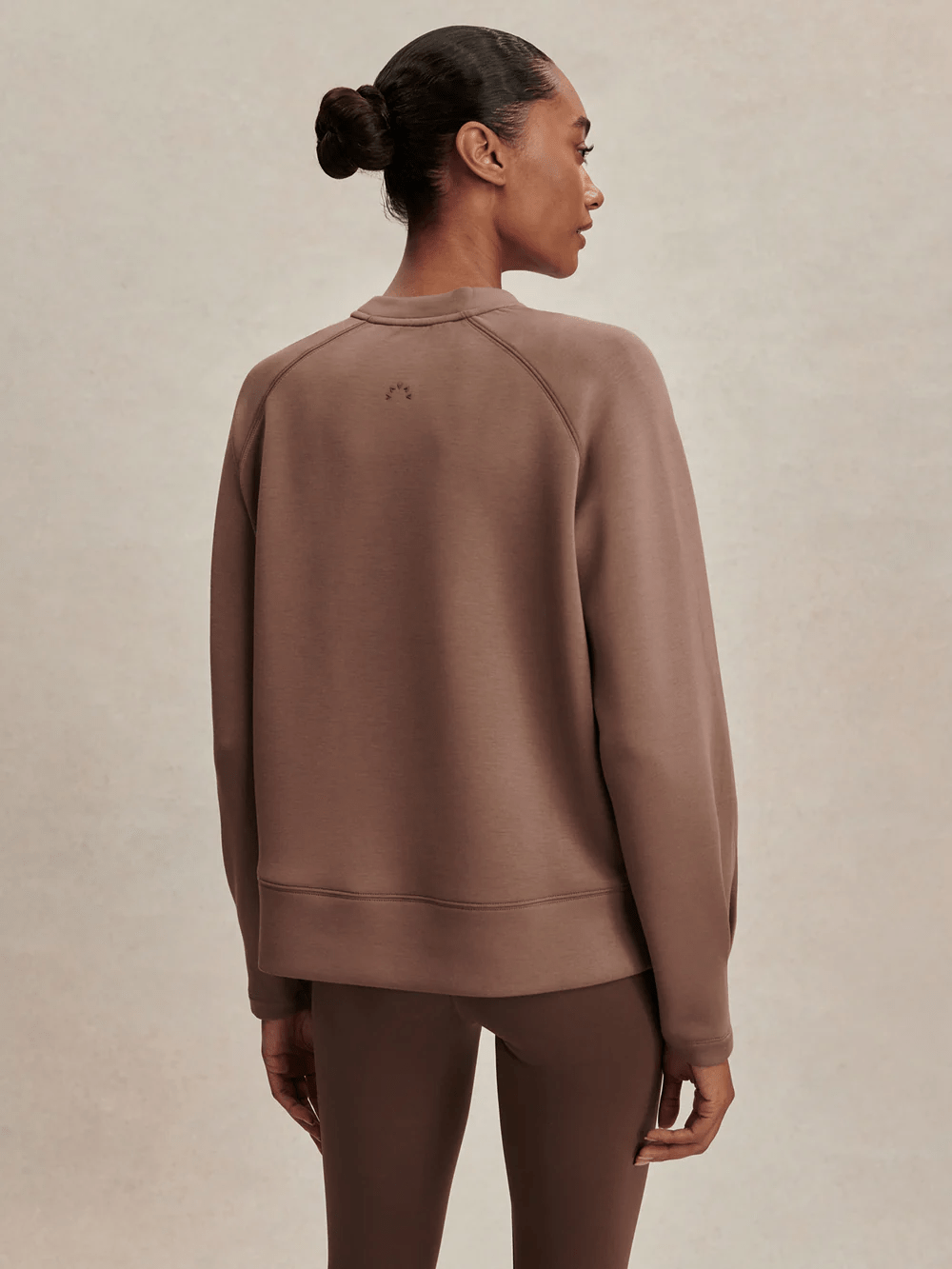 Zosia Crew Neck Sweatshirt - Coffee Quartz | Varley | Evolve Fit Wear