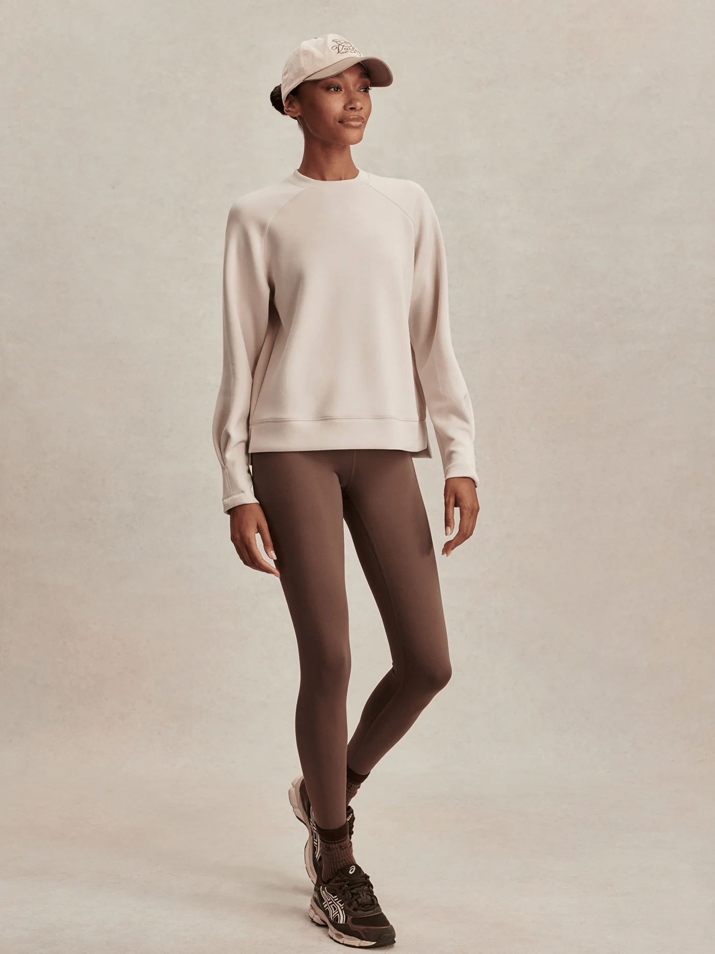 Zosia Crew Neck Sweatshirt - Silver Grey | Varley | Evolve Fit Wear