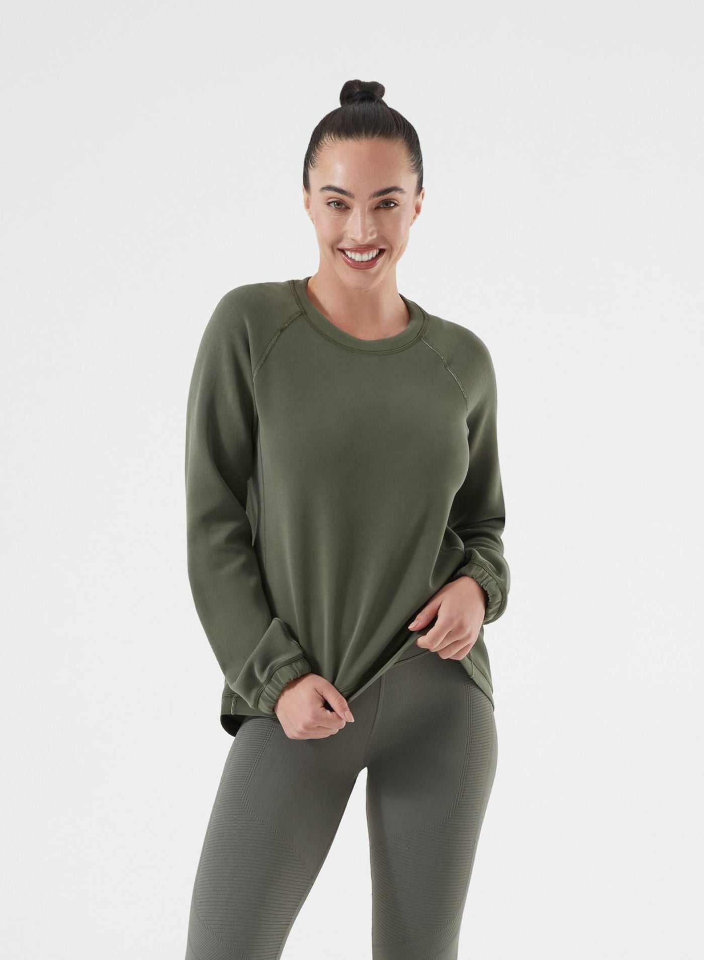 Sleek Sweat - Ultra Soft Relaxed Fit Crew Neck Sweatshirt for Women