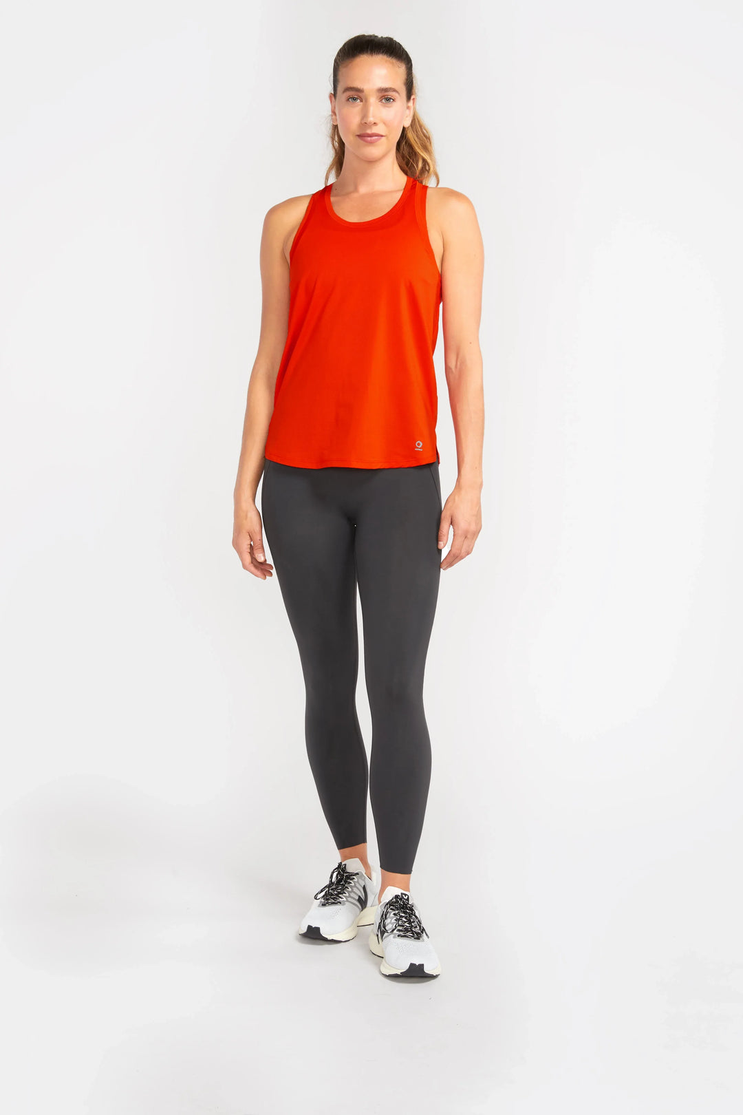 CHILI_210930_ALWRLD_eComm_ALWW102112_CHILI_0605 - Evolve Fit Wear - CHILI_210930_ALWRLD_eComm_ALWW102112_CHILI_0605