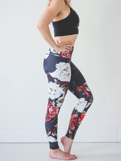 Colorado Threads Women's Black Floral Yoga Pants
