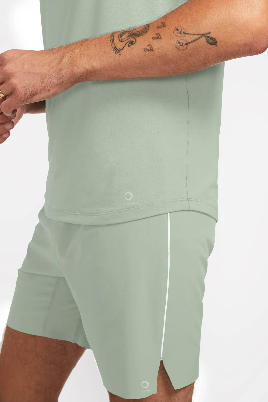 GLACIER_210821_ALWRLD_eComm_0298 - Evolve Fit Wear - GLACIER_210821_ALWRLD_eComm_0298