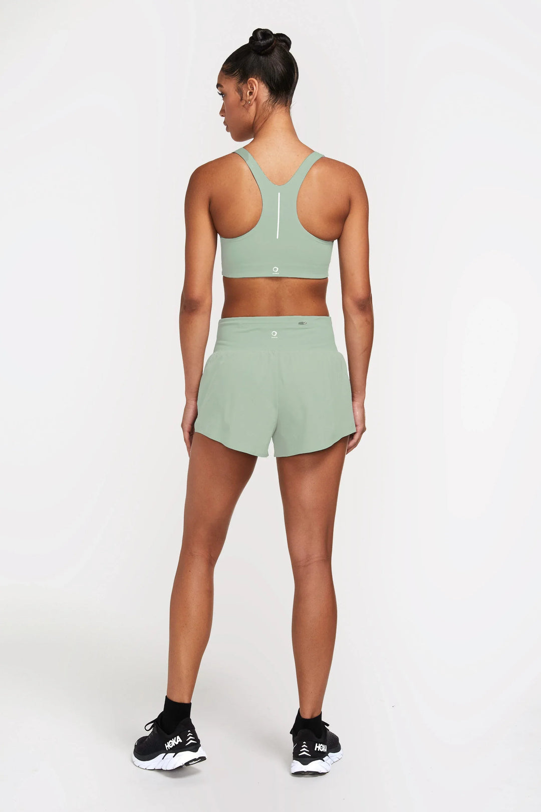 GLACIER_210821_ALWRLD_eComm_0562 - Evolve Fit Wear - GLACIER_210821_ALWRLD_eComm_0562
