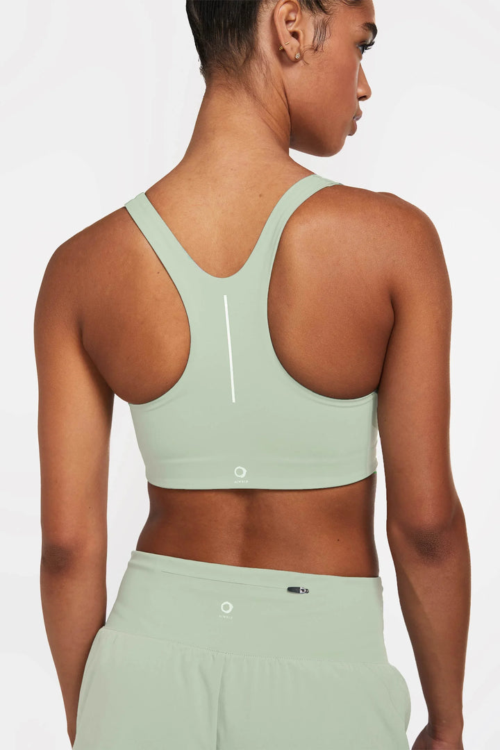GLACIER_210821_ALWRLD_eComm_0569_415afd75-71d0-4536-94b1-afff546362dc - Evolve Fit Wear - GLACIER_210821_ALWRLD_eComm_0569_415afd75-71d0-4536-94b1-afff546362dc