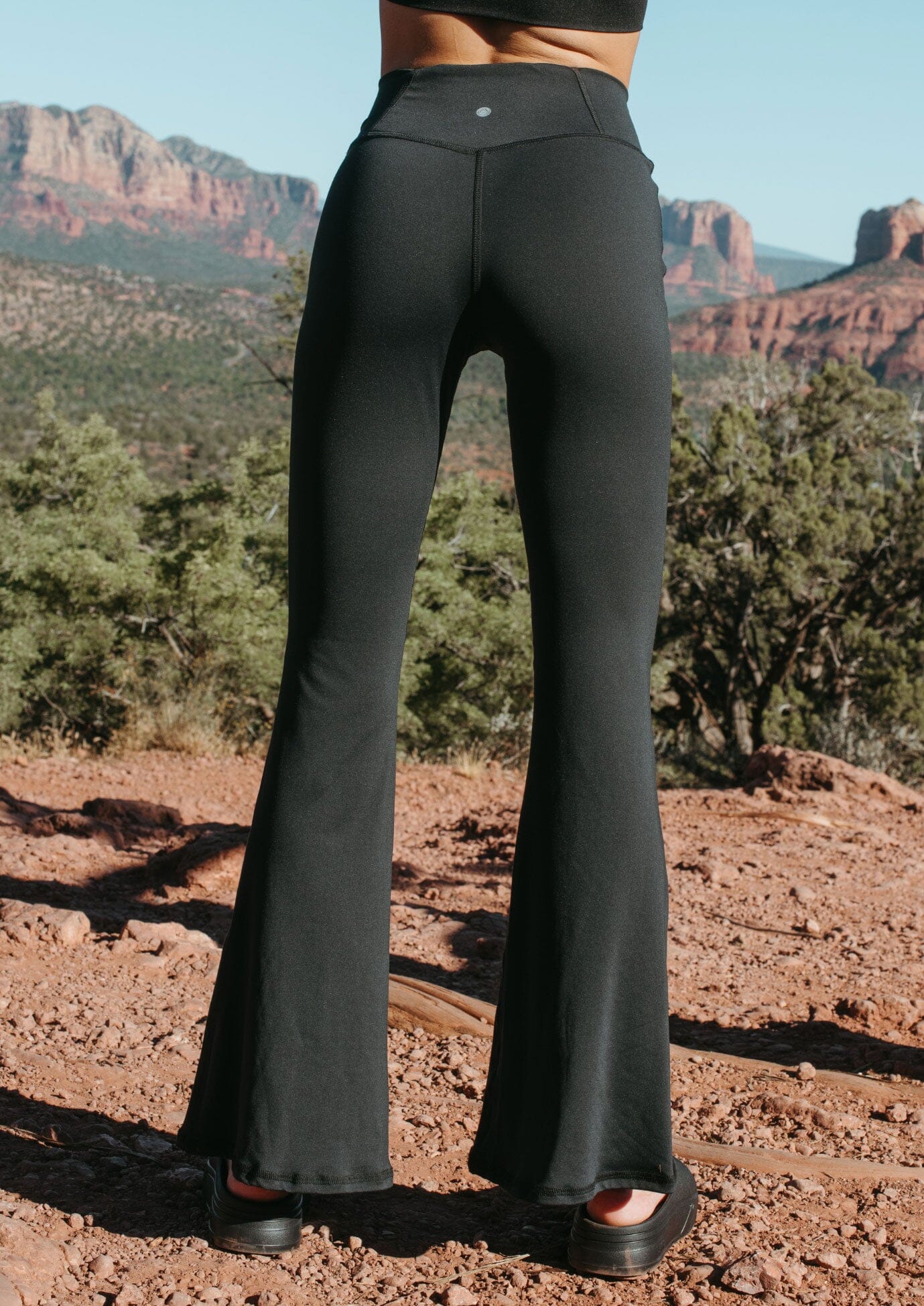 Super Flare Leggings - Black